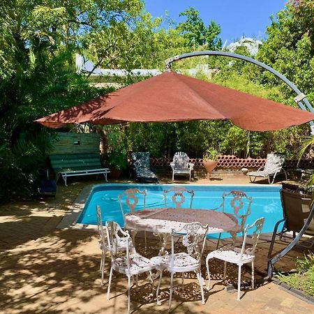 The Little Hideaway Guesthouse 斯泰伦博斯 外观 照片