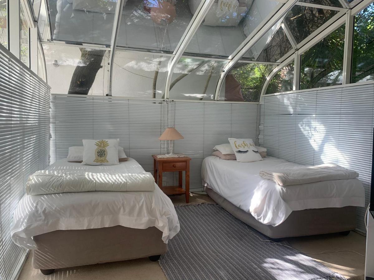 The Little Hideaway Guesthouse 斯泰伦博斯 外观 照片